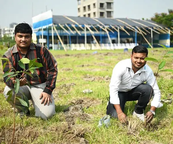 CFlo recently undertook a mass tree plantation drive: photo 3