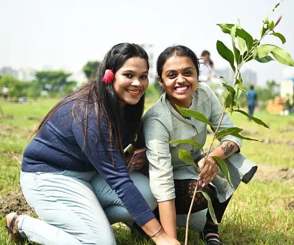 CFlo recently undertook a mass tree plantation drive: photo 4