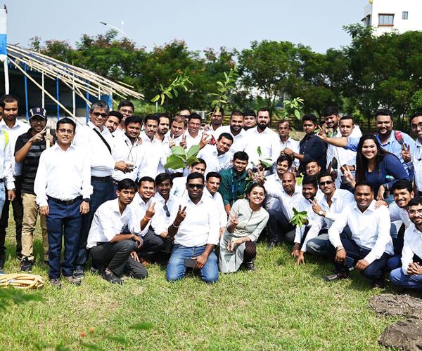 CFlo organizes mass tree plantation drive to facilitate its mission of ‘net zero carbon Emission’ by 2030